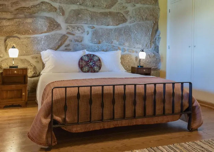 Chão Do Rio - Turismo De Aldeia Seia